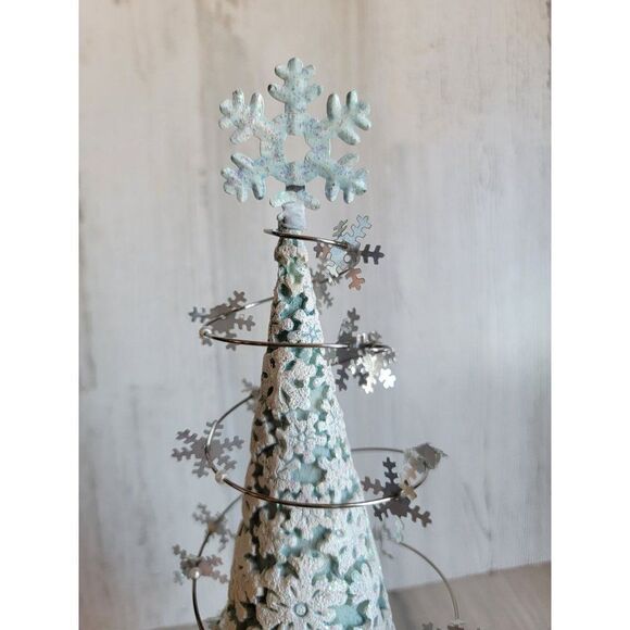 Blue white snowflake Bobble tree Xmas glitter figure Christmas - Picture 7 of 12